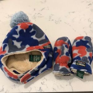 Llbean toddler fleece hat and mitten set